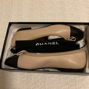 CHANEL Ballet flats
